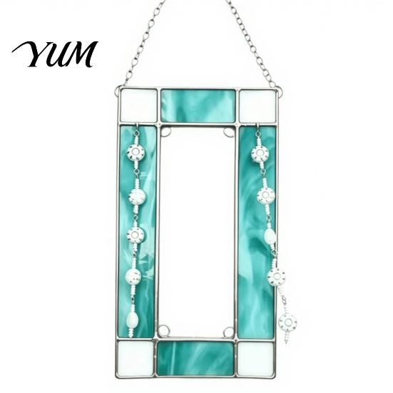 Portable Hanging Photo Holder Acrylic Frame Light Catcher, Retro Stained Glass Style for Polaroid Display with Chain, Transparent Decorative Ornament