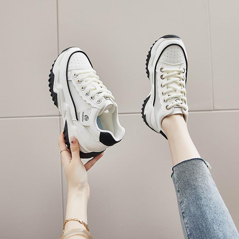 Весна и лето Новые белые туфли с толстой подошвой, увеличивающей рост стелькой, туфли для папы, сетчатые, дышащие, классический стиль, универсальная женская обувь