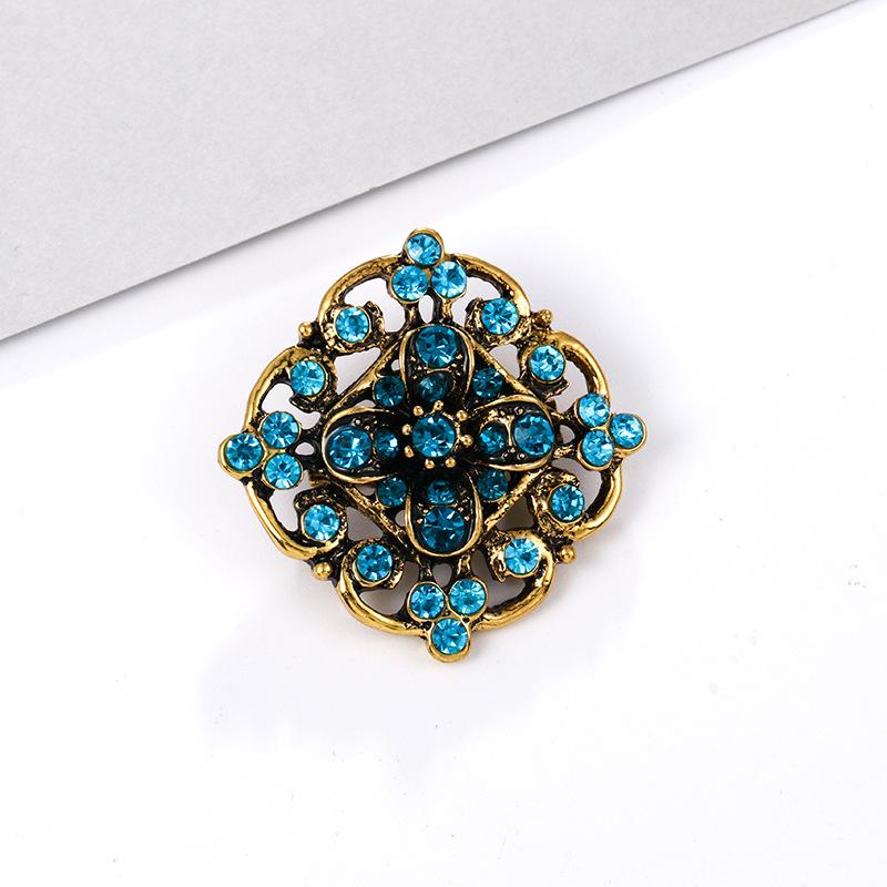 Pin Corsage Clothing with Crystal Brooch Wholesale Alloy Rhinestone Small Fashion Trade Card Accessories