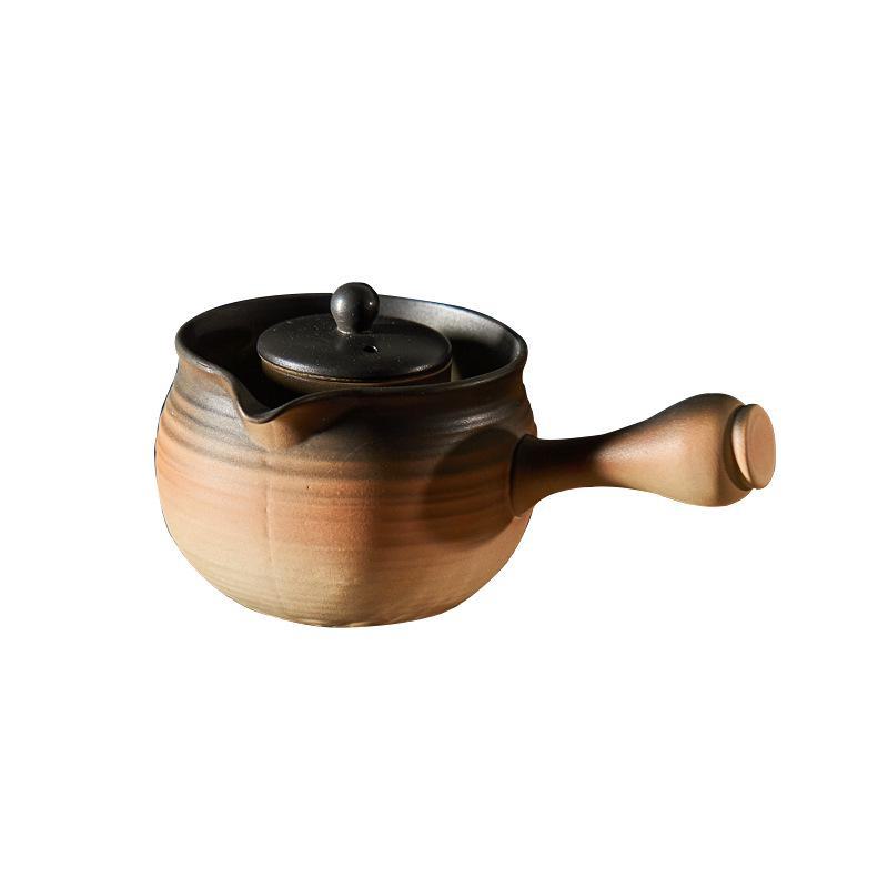 Керамический чайный сервиз «Кунг-фу»: Черный чайник с боковой ручкой и угольной горелкой для открытого огня.