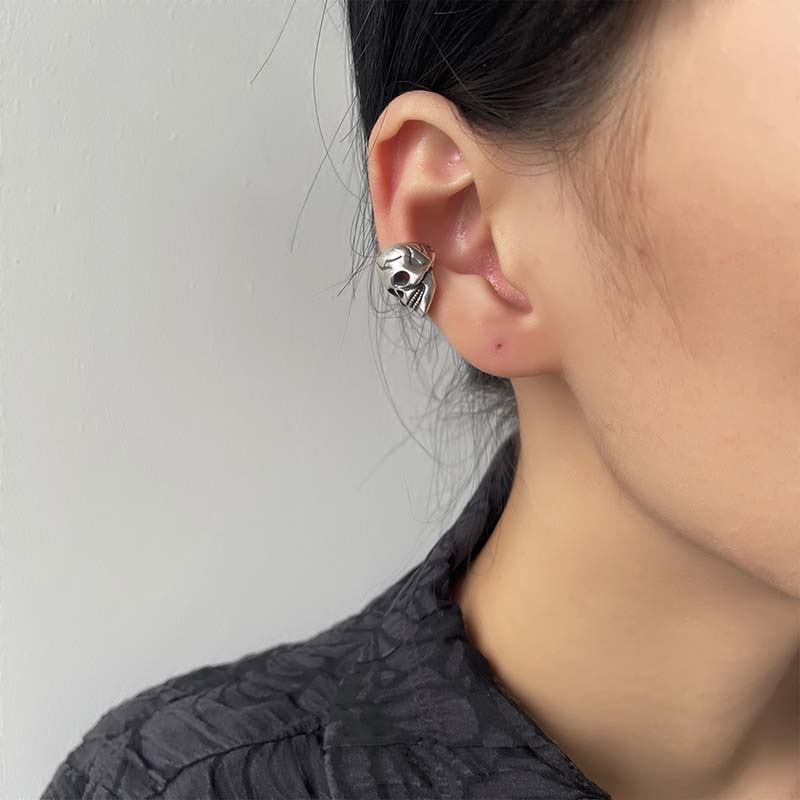 Серьги-клипсы в виде скелета в стиле панк для женщин, винтажные полые серьги-маски, забавные аксессуары для ушей для пары, модные украшения для вечеринки на Хэллоуин