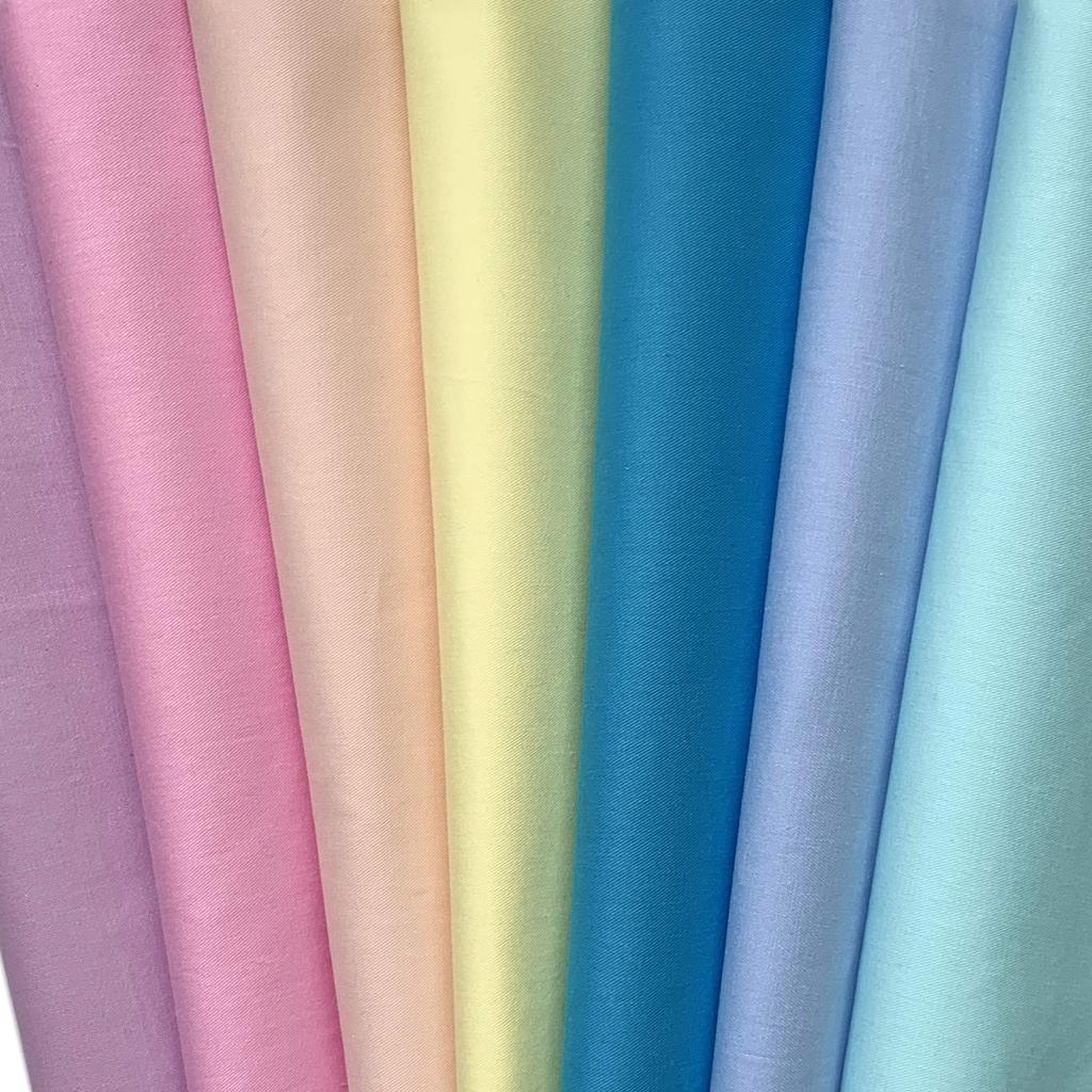 7 Pieces Fabric Plain Cotton Soft Patchwork Fabric 7 Color Set for Crafts 56 X 46cm