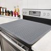 Silicone Non-slip Heat-Resistant Stove Mat - Draining & Anti-scald Placemat for Kitchen and Dining Table.