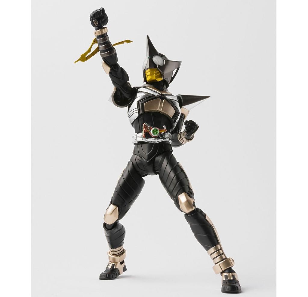 BANDAI Bone Carving Kamen Rider Punch Hopper Rider Web Shop Approximately 150mm S.H.Figuarts (Real Method) "Kamen Kabuto" (Tamashii Exclusive) Height