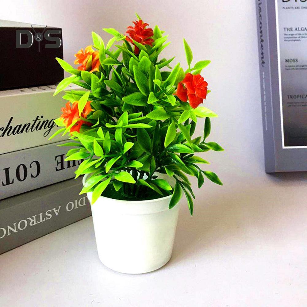 Искусственный пластиковый цветок розы для домашнего декора.Размер:10смх17см.В комплекте идет 1 горшок и 1 искусственный цветок