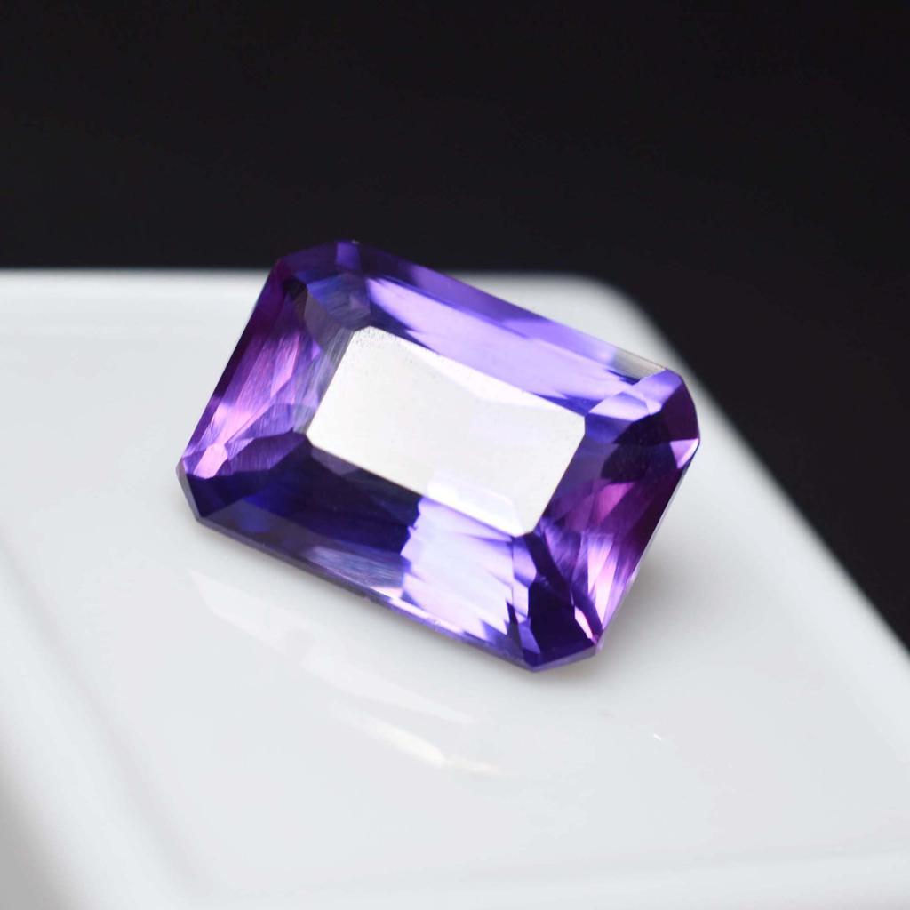 Certified Natural Color Change Alexandrite 7.60 Ct Emerald Cut Gemstone