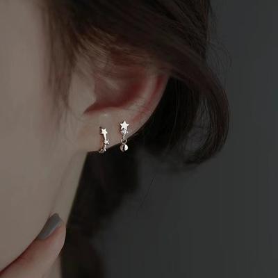 Маленькие серьги в форме звезды для женщин Новые серьги Женские серьги в стиле нишевого дизайна