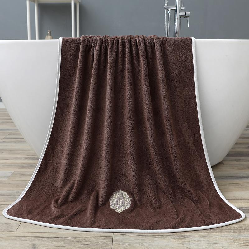 Полотенце для ванны из кораллового флиса Полотенце-обертывание для ванны Большое полотенце Впитывает воду Нелегко линяет Утолщенное Зимний школьный сезон Студенческое общежитие