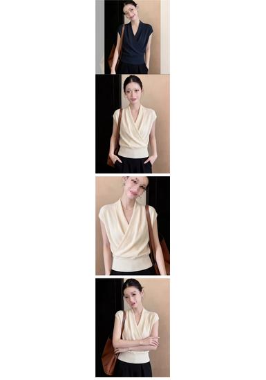 Women's Waist-Cinched Tencel Short-Sleeve Knit Top - Slimming, Stylish, Chic Summer Casual