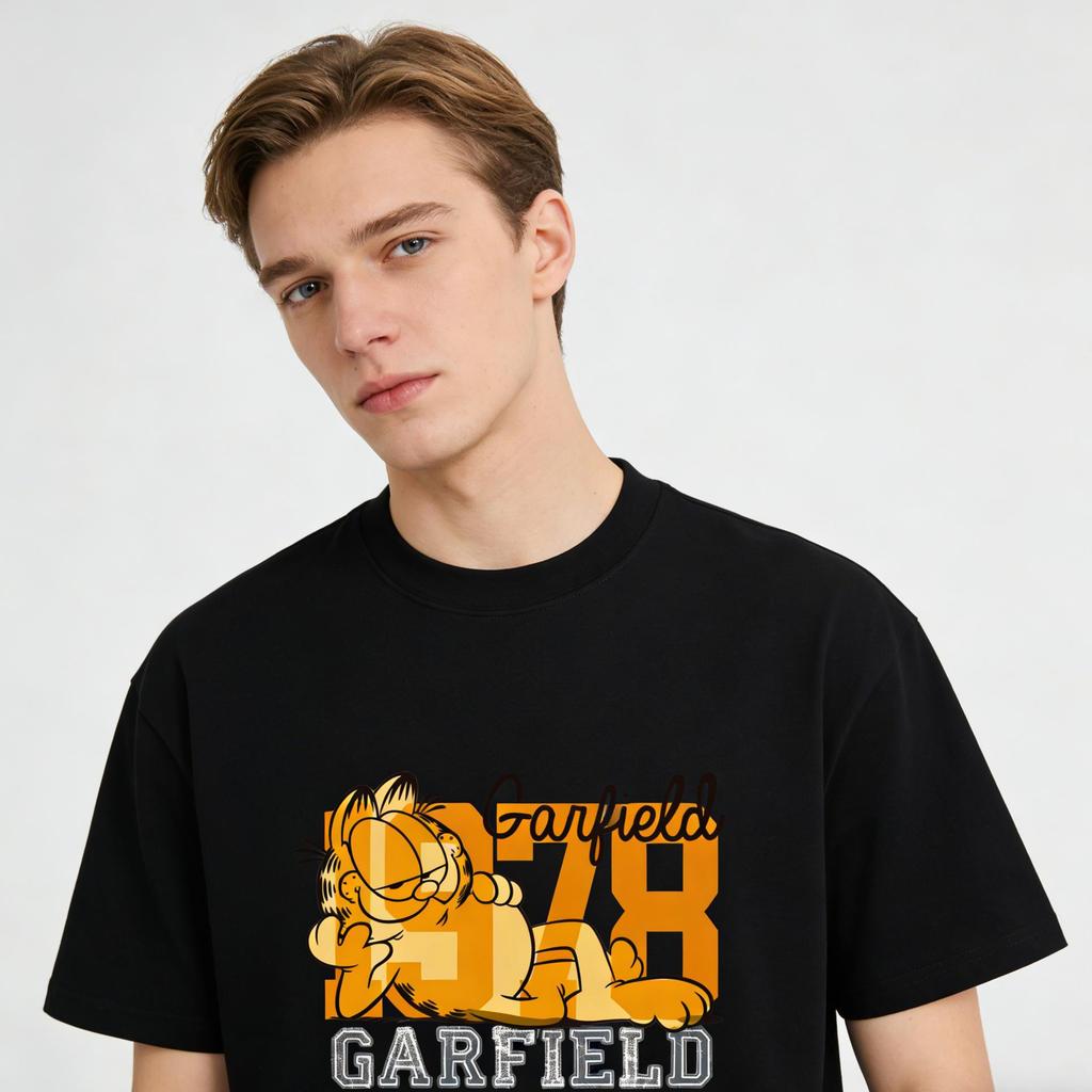 Garfield Lazy Lying Trendy T-Shirt! American Retro 1978 Letter Print Loose-Fitting Short Sleeve, Unisex, Oversize Couple Tee