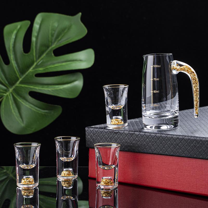 7pcs Crystal Glass Short Cup Gift Box Set Lead Free Liquor Glass With Wine Dispenser Golden Vodka Brandy Wine Glasses Soju Cup