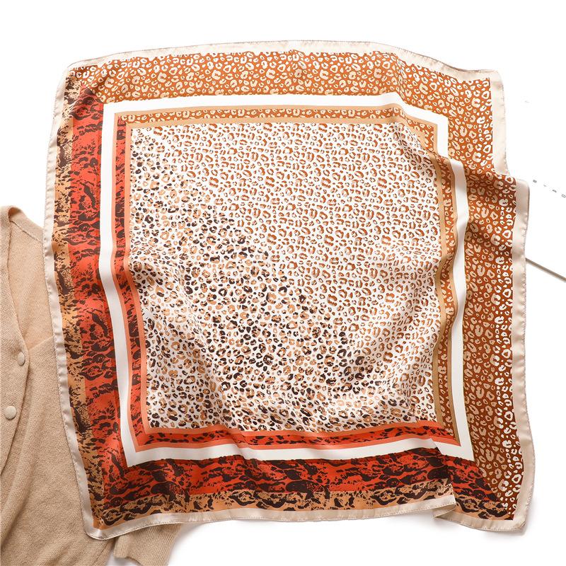 70 * 70cm New Silk Small Square Scarf For Women'S Neck Protection Professional Scarf Versatile Hair Tie Headscarf Scarf