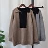 Осень и зима новый дизайн чувство контрастного цвета лацкан свитер пуловер ленивый ветер свободный вязаный свитер топ женский