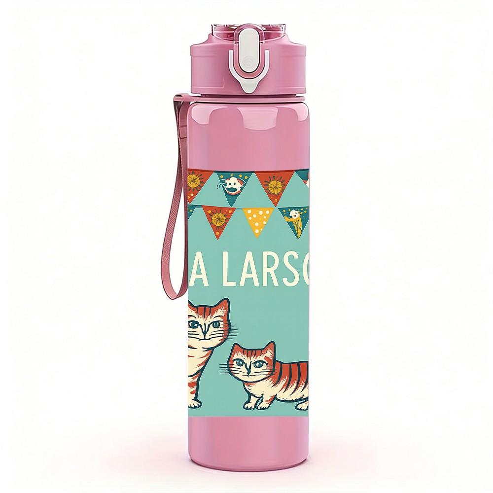 1PC Lisa Larson Cat Banner Print 750ml Color Plastic Sports Water Bottle Leakproof Flip Straw Lid For Sports Office Home Use