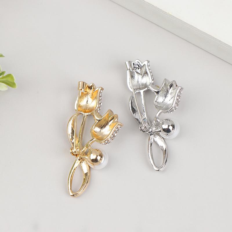 1Pc Brooch Rhinestone Tulip Flower Brooch Anti-glare Suit Brooch Collar Pin Jewelry