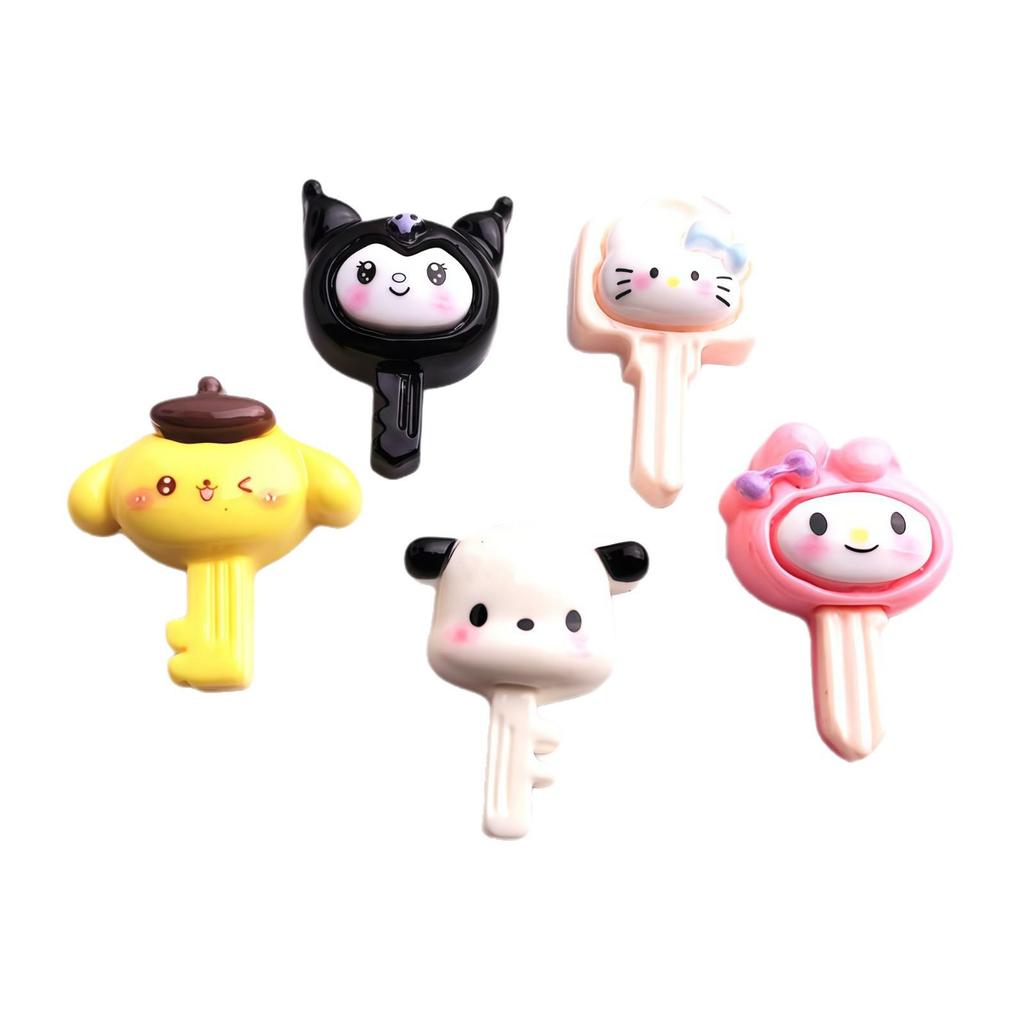 Ключница и заколка для волос из смолы с персонажами Sanrio