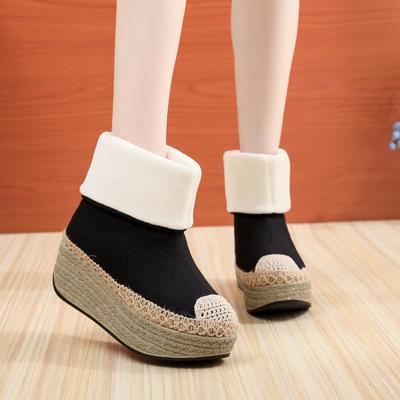 Женские туфли из хлопка в стиле ретро 2024 года, новые зимние женские туфли с круглым носком, повседневные туфли из ткани с покатым каблуком, высокие кроссовки с бахромой