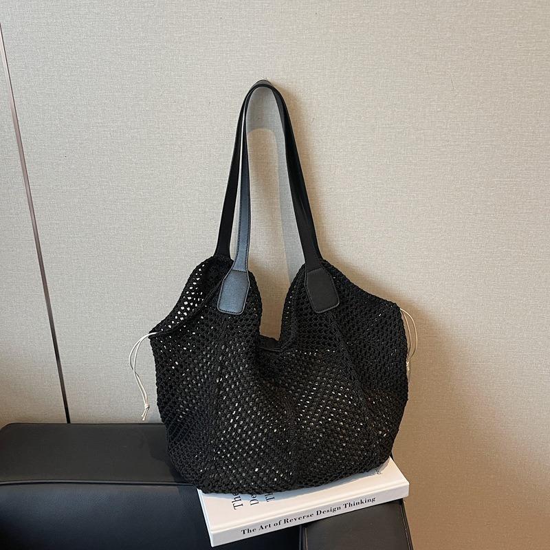 Нишевая пляжная сумка из плетеной сетки, женская новая сумка-тоут для通勤, большая вместимость, подмышечная сумка