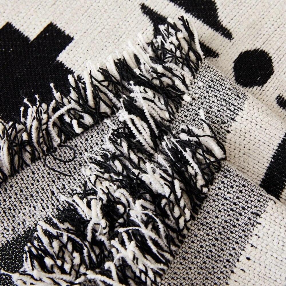 Boho Geometric Throw Blanket Chenille Sofa Towel Cover Both Sides Universal Four Seasons Simple Non Slip Sofa Cushion Cover
