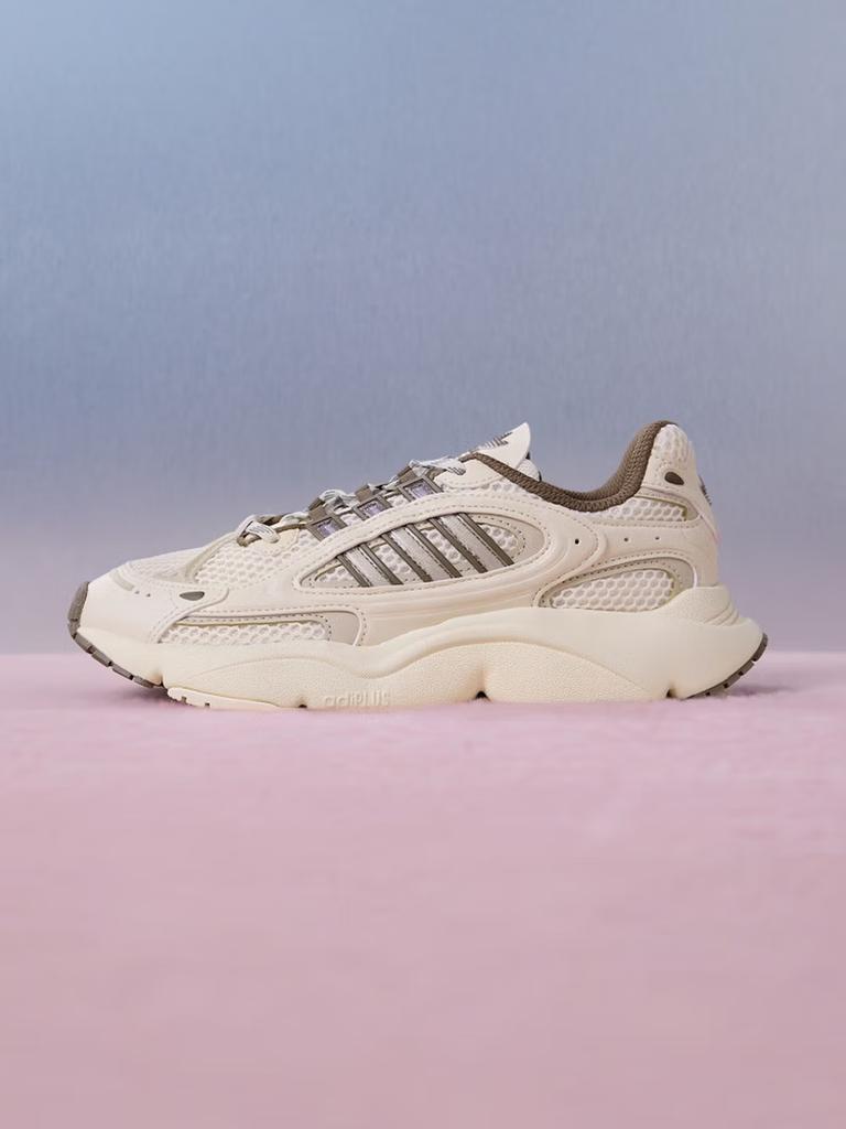 Универсальные Классические Спортивные Кроссовки Adidas OZMILLEN для Женщин - Adidas с Узором Клевер IF1815