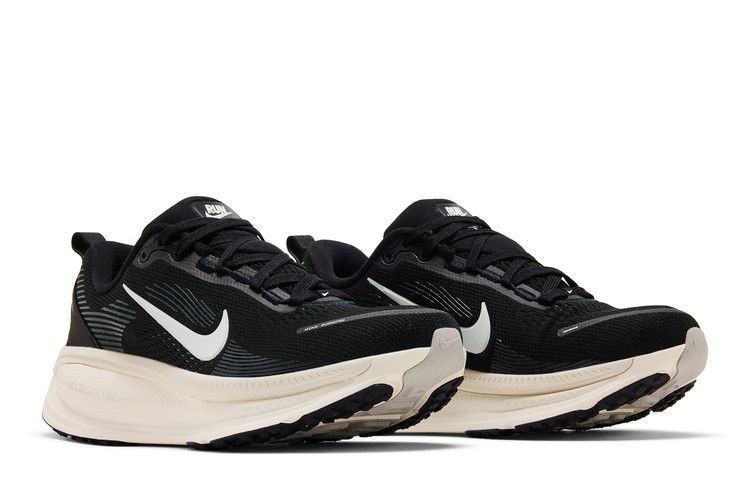 Nike Vomero 18 Черный Кокосовое Молоко Светлая Железная Руда Саммит Белый (Женский