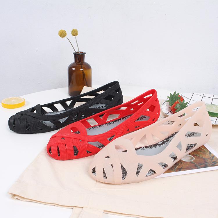 Летние женские сандалии Hollow Flat Shoes Женские сандалии без застежек Модные мягкие легкие шлепанцы Женская удобная пляжная обувь