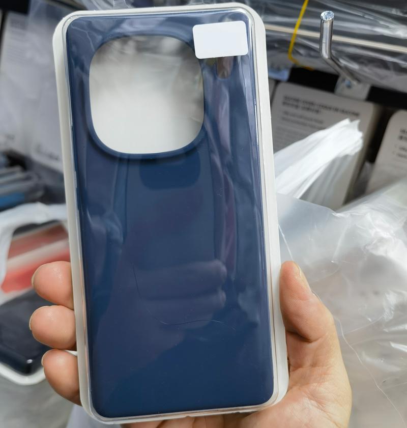 For vivo iQOO 12 Pro / iQOO 12Case Silky Liquid Silicone Case Soft-Touch Back Protective Cover For vivo iQOO 12 Pro / iQOO 12