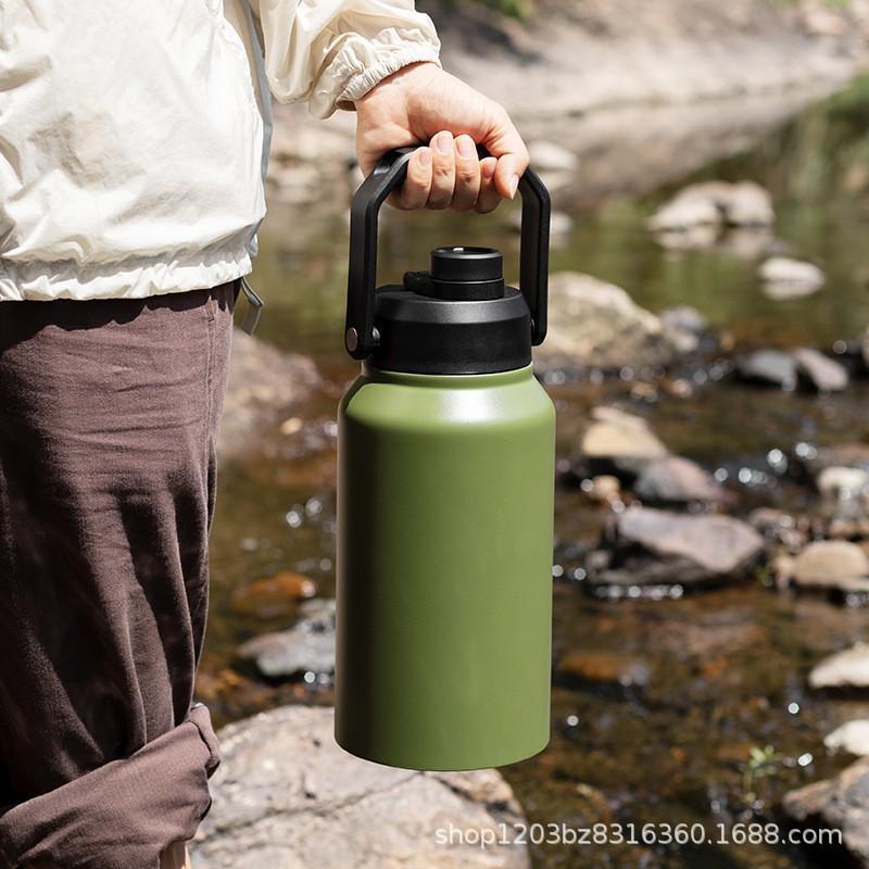 2.5L Large Capacity Vacuum Insulated Stainless Steel Water Bottle Outdoor Travel Gym Car Use
