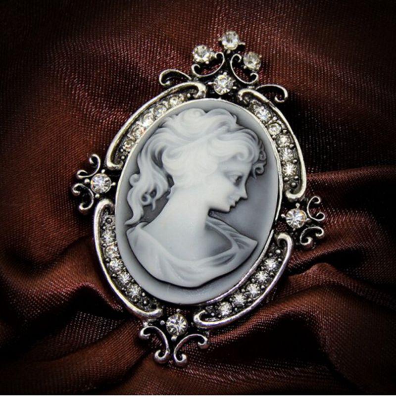Bohemian Vintage Figure Beauty Brooch Pins Brand Jewelry Queen Figure Brooches For Women Bride Wedding Party Jewelry Gifts
