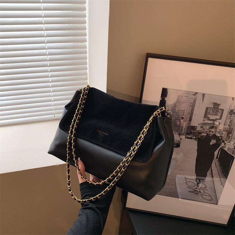 Yogodlns Мягкая сумка-тоут из ПУ кожи Новая женская сумка с золотыми цепочками Высококачественная Вместительная сумка на одно плечо Однотонная Универсальная сумка кроссбоди
