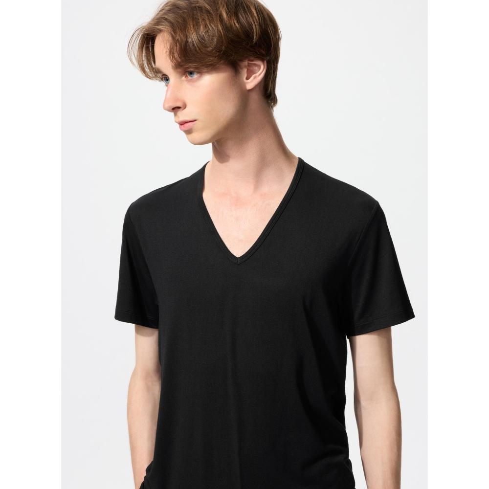 Uniqlo HeaTTech Футболка с V-образным вырезом