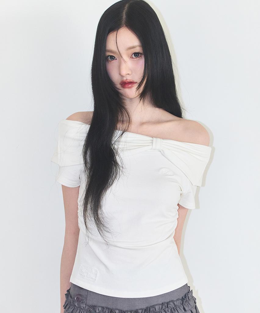 ILLIGO Bow Off-Shoulder Tee White