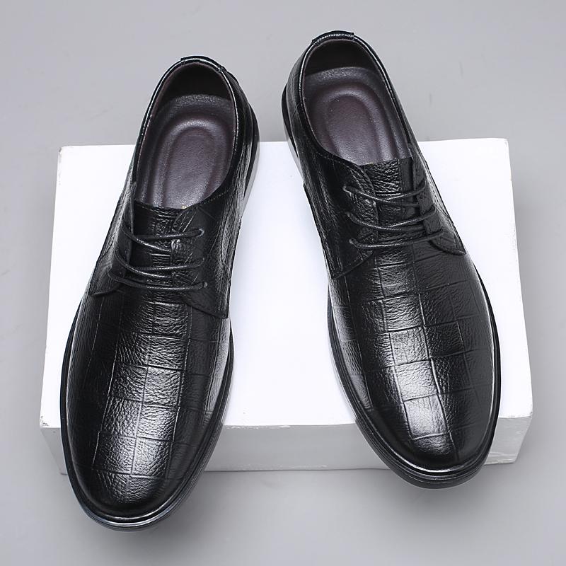 Fashion Genuine Leather Men Business Casual Shoes Luxury Brand Derby Shoes Soft Soled Formal Dress Shoes Pointed Wedding Oxford Footwear