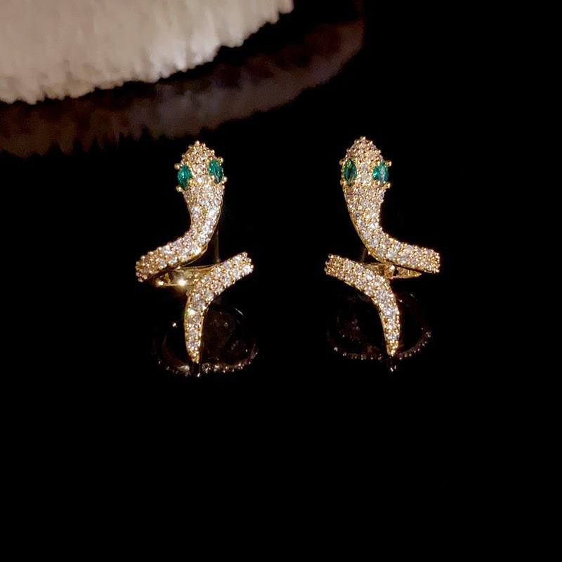 Персонализированный и холодный стиль, модный темперамент, серьги в форме змеи, высококачественный и уникальный дизайн, изысканные серьги