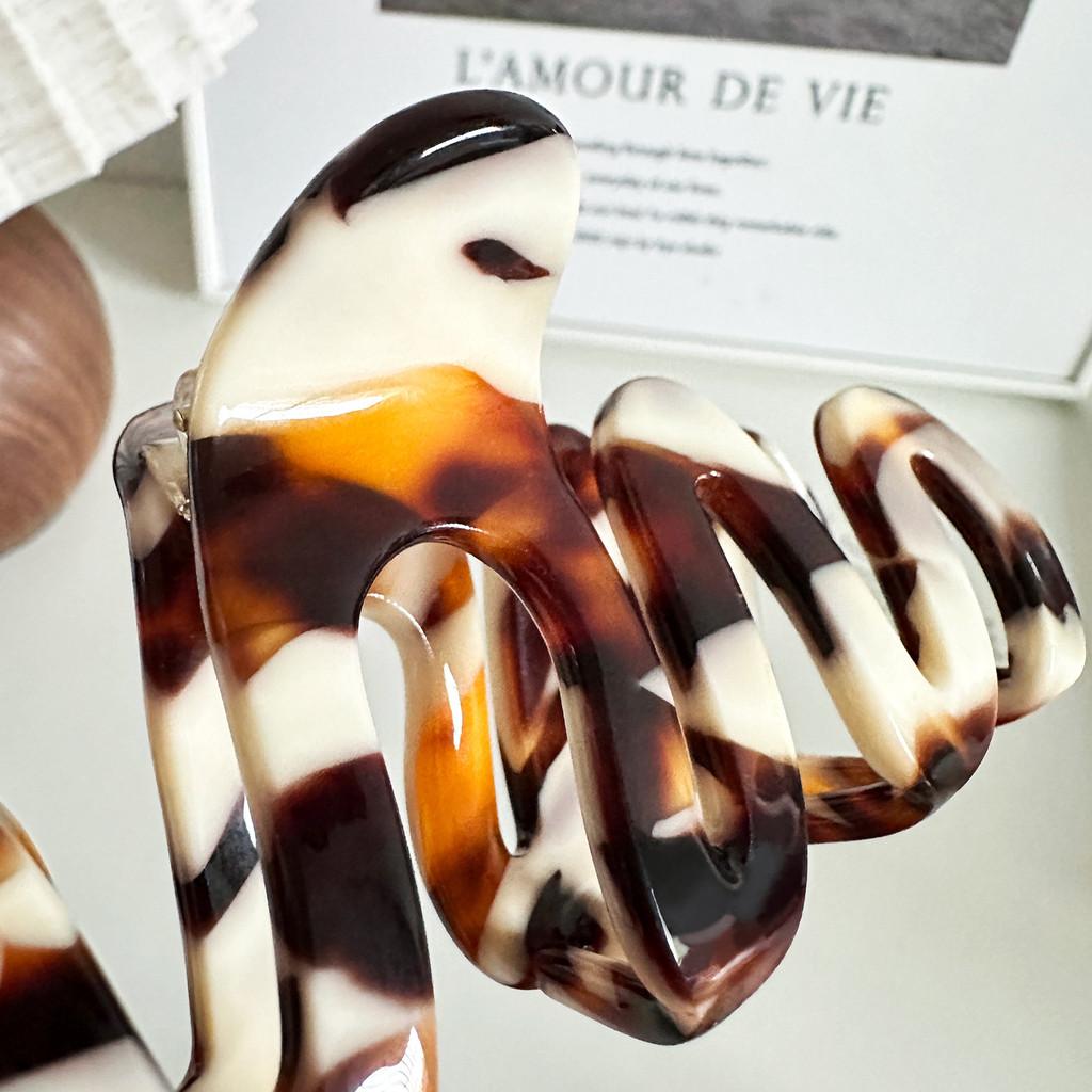 Premium 4mm Acetate Hair Clip In Sophisticated Colors Ideal For Trendy Chignon Styles