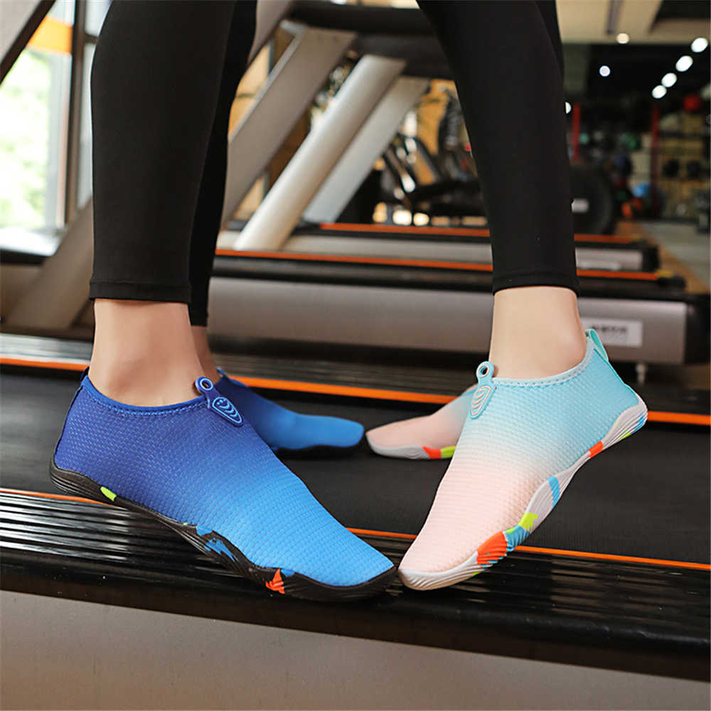 Size 37 Laceless Men's Casual Sneakers Sea Slippers Men Shoes Mens Designer Sandals Sport Footwear Clearance Advanced