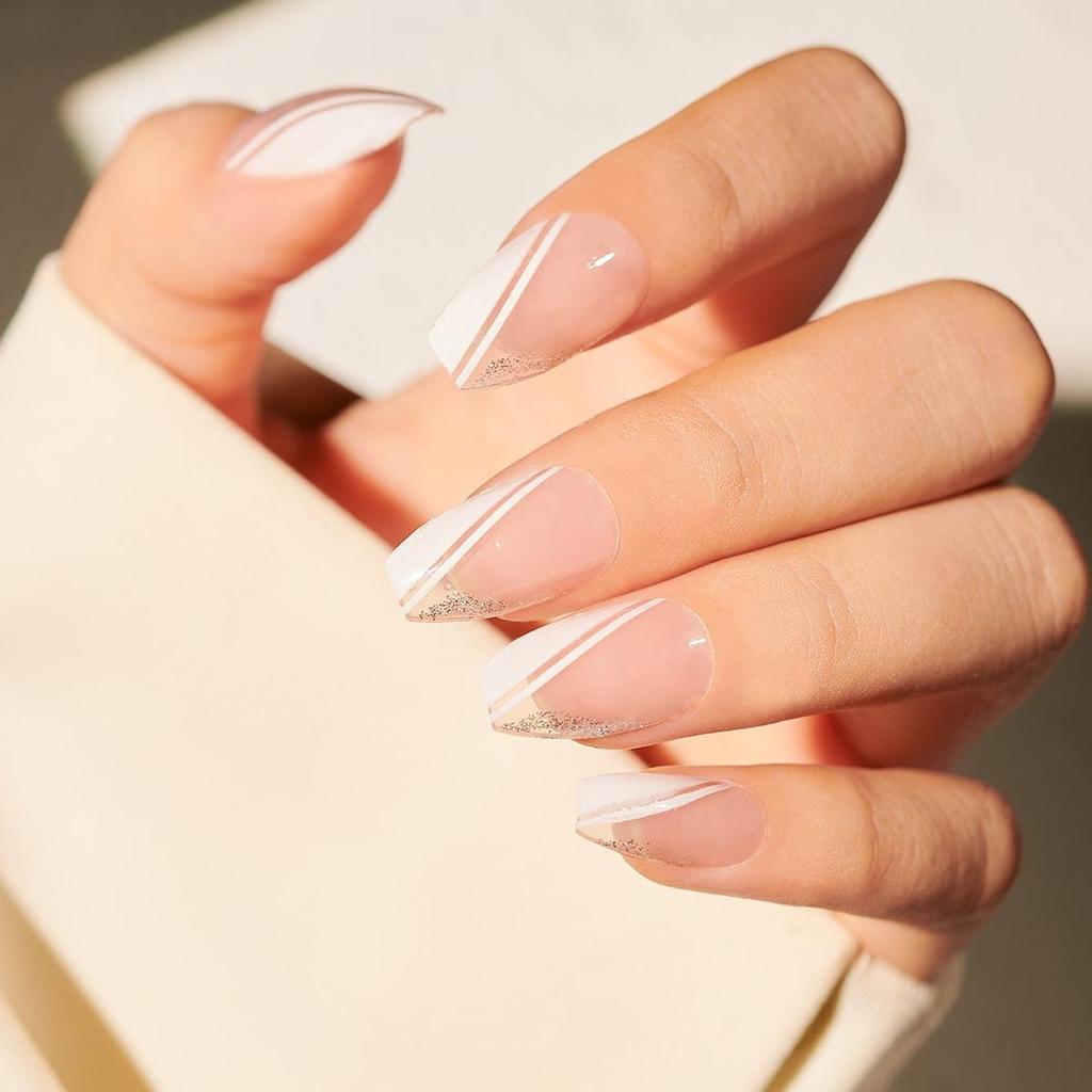 Съемные наклейки для нейл-арта в европейском и американском стиле - Простые, носибельные накладные ногти