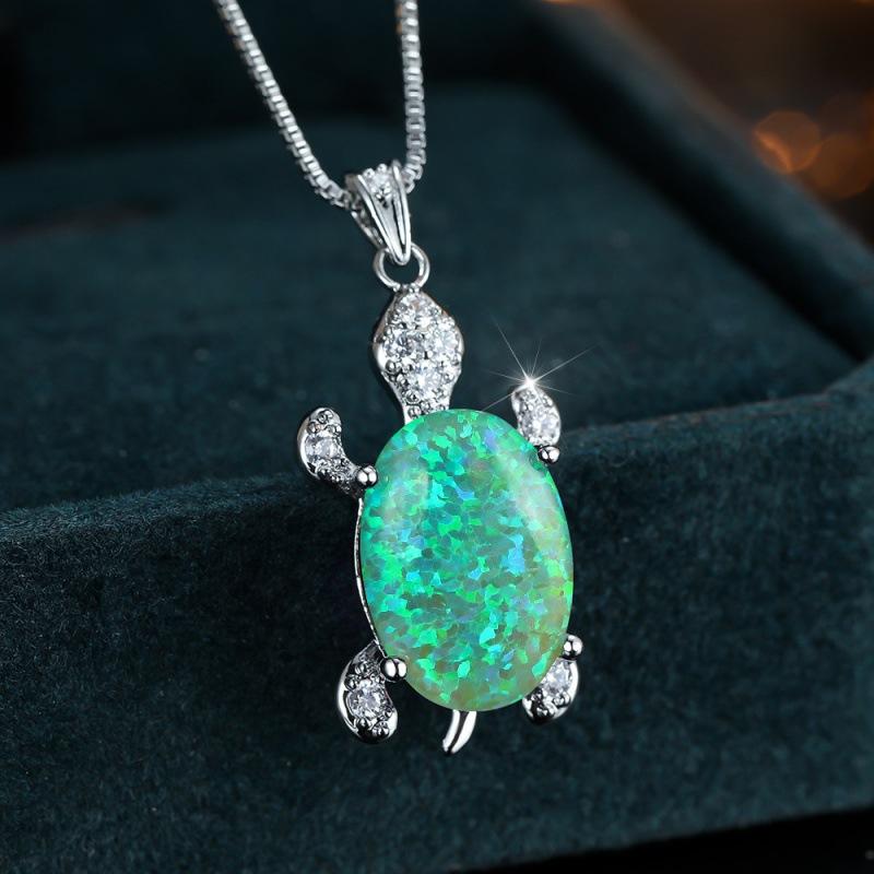 Personalized Platinum Blue White Green Micro Diamond Turtle Women's Versatile Necklace