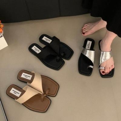 Мода Мода 2024 Обувь для женщин Тапочки Базовое кольцо для пальца Женские сандалии Летние Ретро С открытым носком Однотонные Повседневные Плоские сандалии