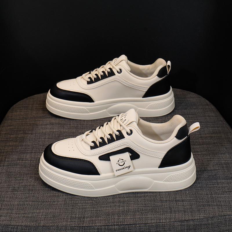 2025 весна белые туфли новая корейская версия женские студенческие туфли на платформе с увеличенным каблуком спортивная обувь повседневная уличная съемка HY318