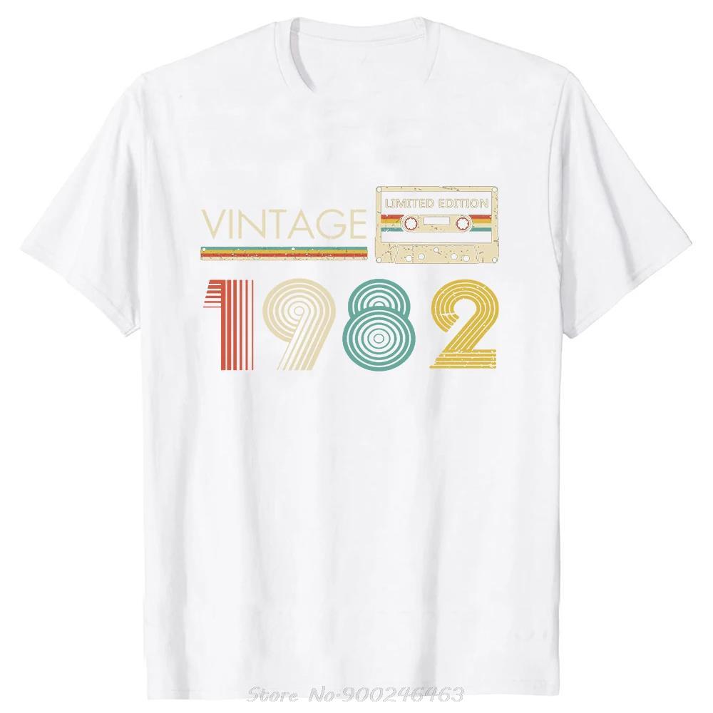 Funny Made In 1982 Limited Edition 42 Years Of Being Awesome T-shirt Summer Cotton Tshirt Birthday Gifts Oversized Men T Shirt