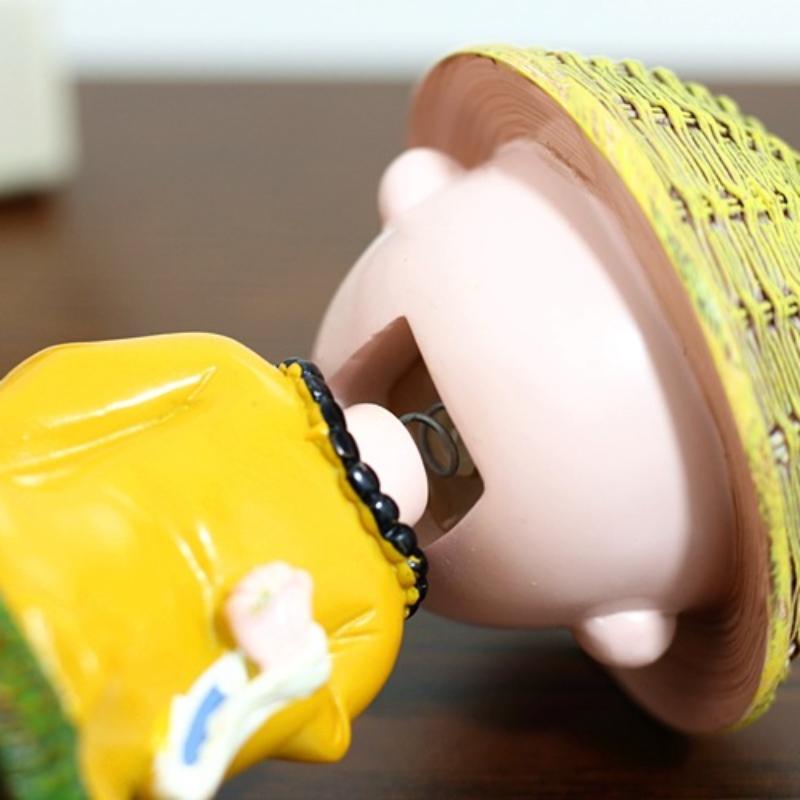 Новый продукт качает головой, спокойный монах, украшение автомобиля, милая мультяшная кукла, украшение центральной консоли автомобиля