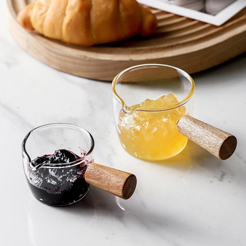 Стеклянная мерная кружка для эспрессо с деревянной ручкой, мини-стеклянная кружка для молока, принадлежности для кофейни, прозрачная мерная кружка для кухни, кофейная посуда