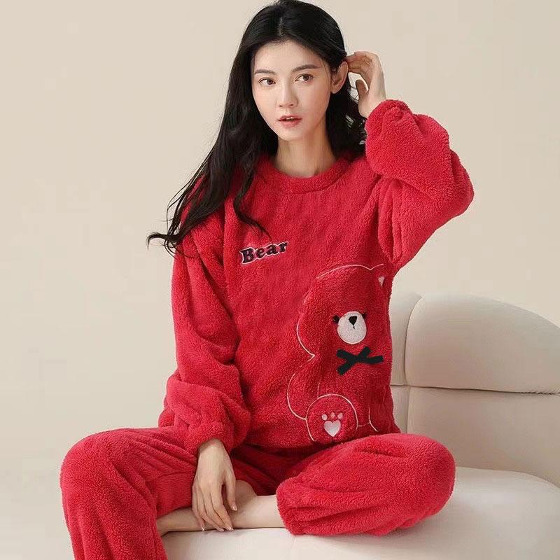 Мультяшные пижамные комплекты Осень-Зима 2025 для женщин, теплые, утолщенные пижамы, длинная одежда для сна, пижамы для девочек, домашняя одежда из кораллового флиса