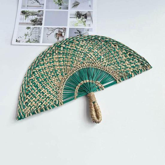 Handmade Straw Weaving Fan Natural Sea Grass Raffia Hand Fan Semicircular Woven Palm Leaf Handheld Fan Summer Cooling Fan Wedding Party Decoration