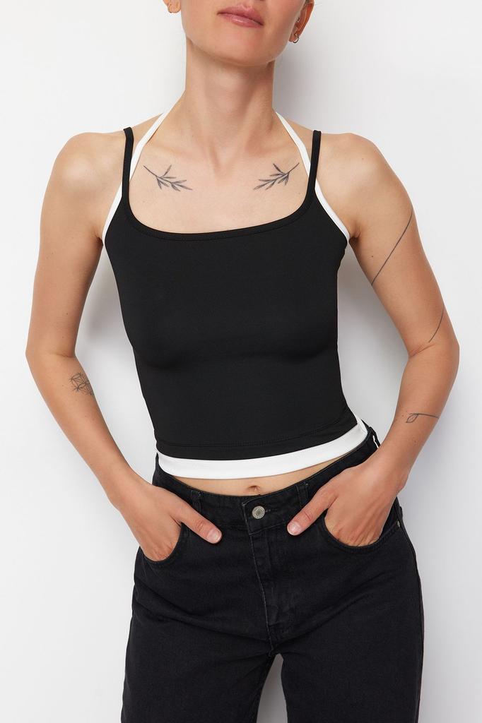Women's Fashion Black and White Contrast Strappy Knitted Undershirt