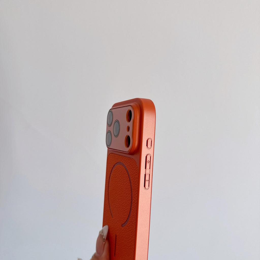 Магнитный чехол для iPhone 17 Pro Max: Мгновенно улучшает текстуру кожи, Защита от падений, Защитный для iPhone 15 и 16