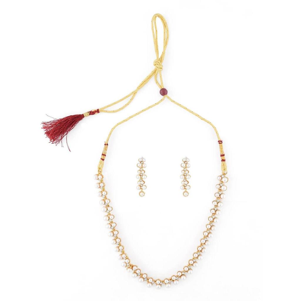 Contemporary Look Pearls Choker Jewellery Set For Women