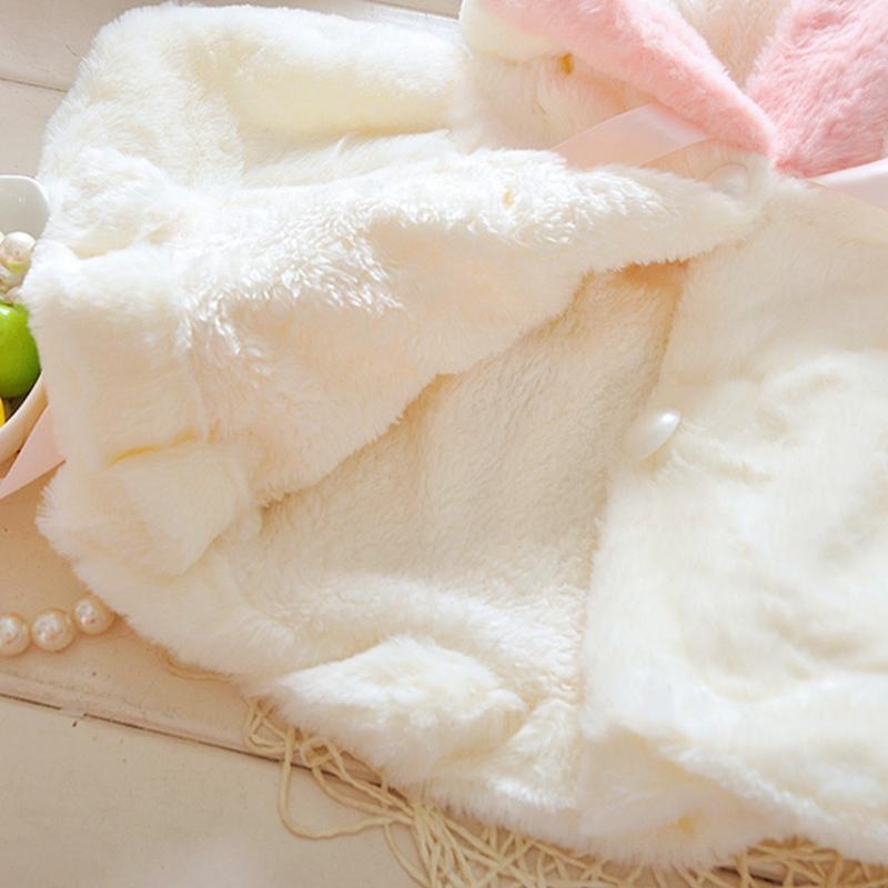 От 4 лет для маленьких девочек пальто-шаль с искусственным кроличьим мехом и капюшоном, теплая толстая розово-белая куртка с мультяшным рисунком, топ