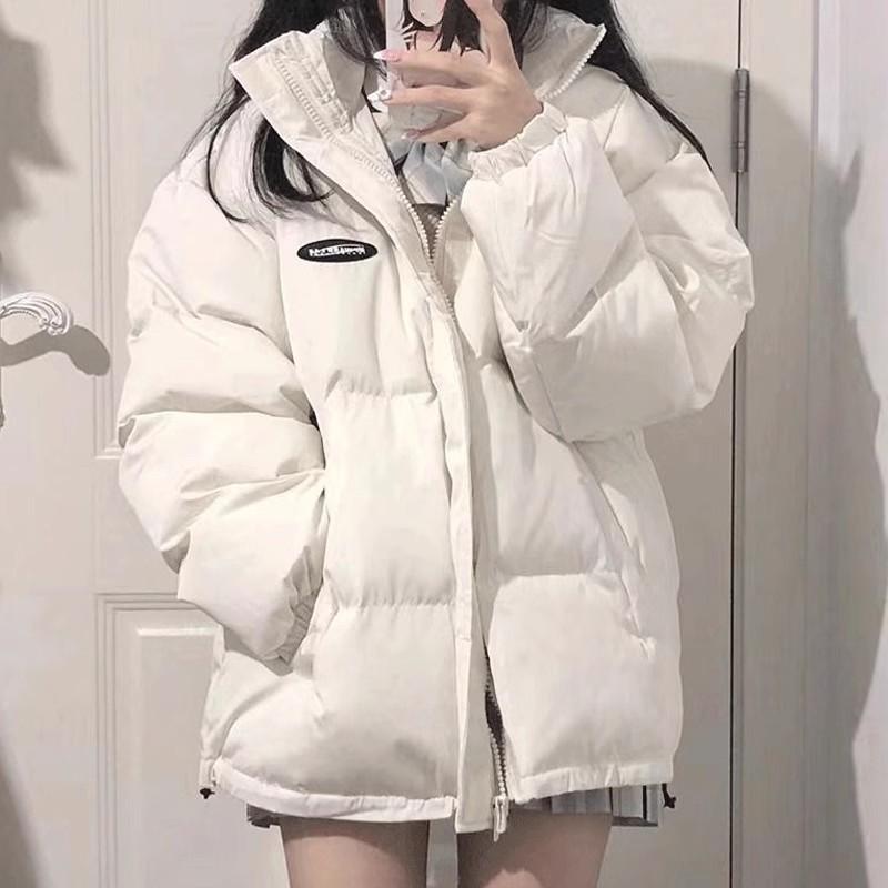 Зимнее новое маленькое короткое корейское свободное утолщенное пальто